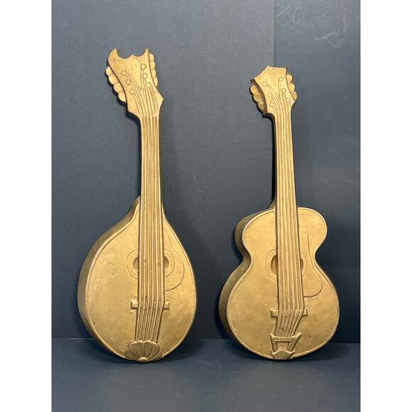 Vintage MCM Mandolin & Guitar/Lute 3D Wall Decor Gold Cast Aluminum 1968 HODA - Picture 1 of 10